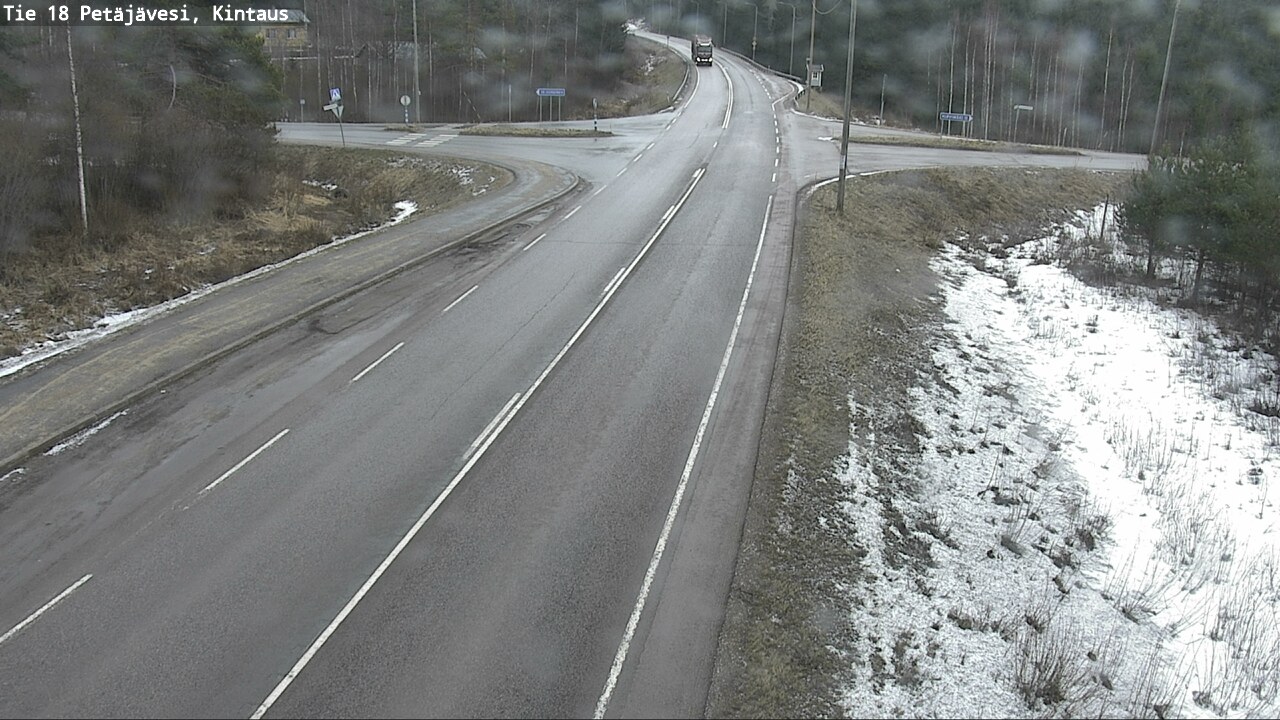 Weather Camera Image Väg 18 Petäjävesi, Kintaus, Petäjävesi, Keski-Suomi