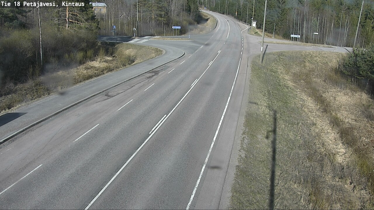 Weather Camera Image Väg 18 Petäjävesi, Kintaus, Petäjävesi, Keski-Suomi