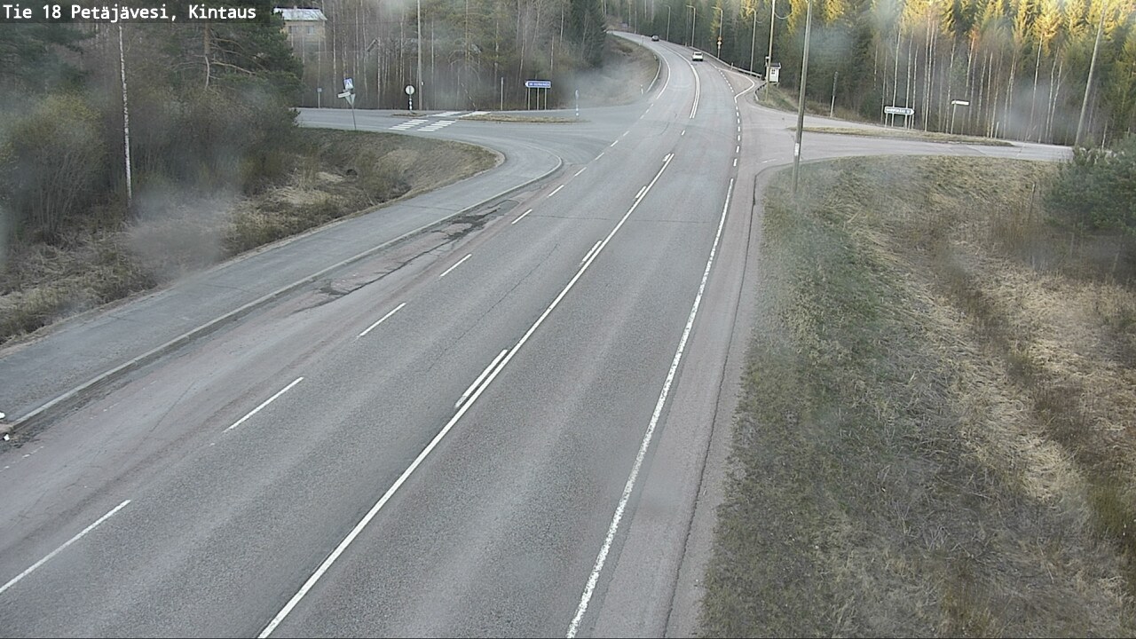 Weather Camera Image Väg 18 Petäjävesi, Kintaus, Petäjävesi, Keski-Suomi