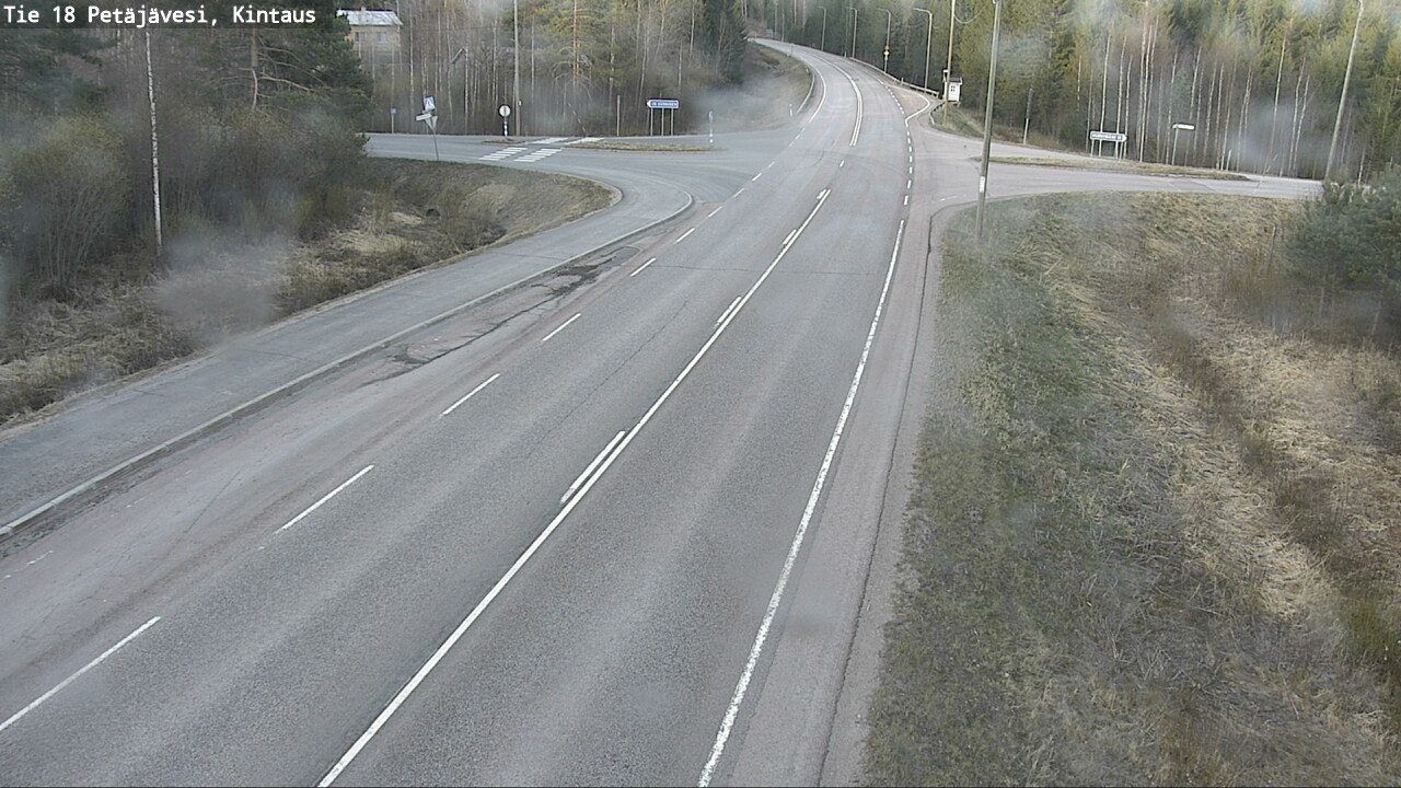 Weather Camera Image Väg 18 Petäjävesi, Kintaus, Petäjävesi, Keski-Suomi