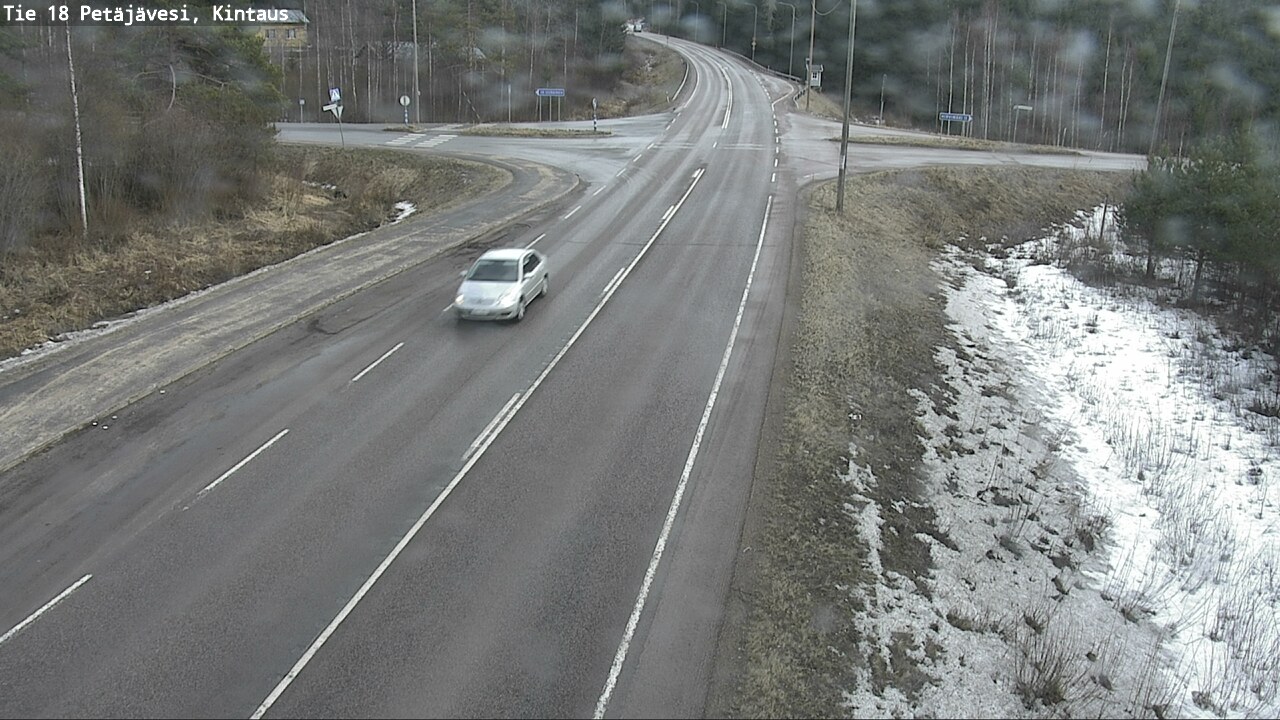 Weather Camera Image Väg 18 Petäjävesi, Kintaus, Petäjävesi, Keski-Suomi