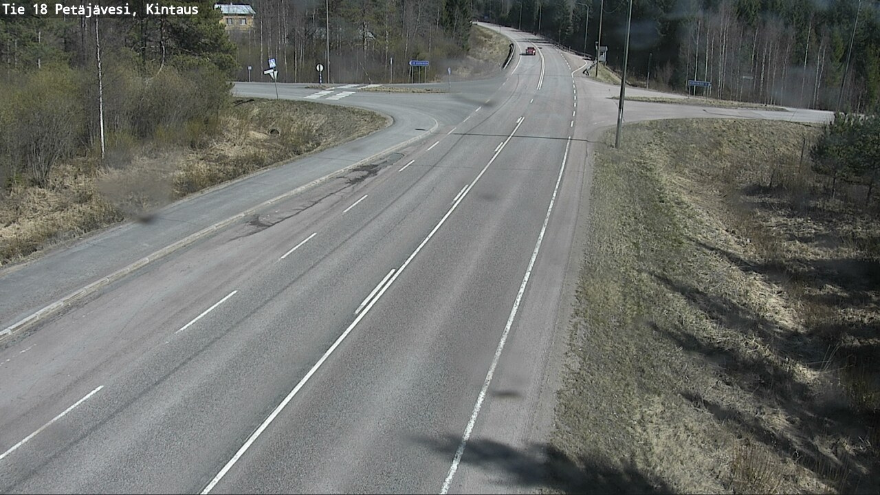 Weather Camera Image Väg 18 Petäjävesi, Kintaus, Petäjävesi, Keski-Suomi