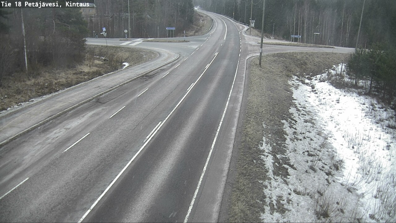 Weather Camera Image Väg 18 Petäjävesi, Kintaus, Petäjävesi, Keski-Suomi