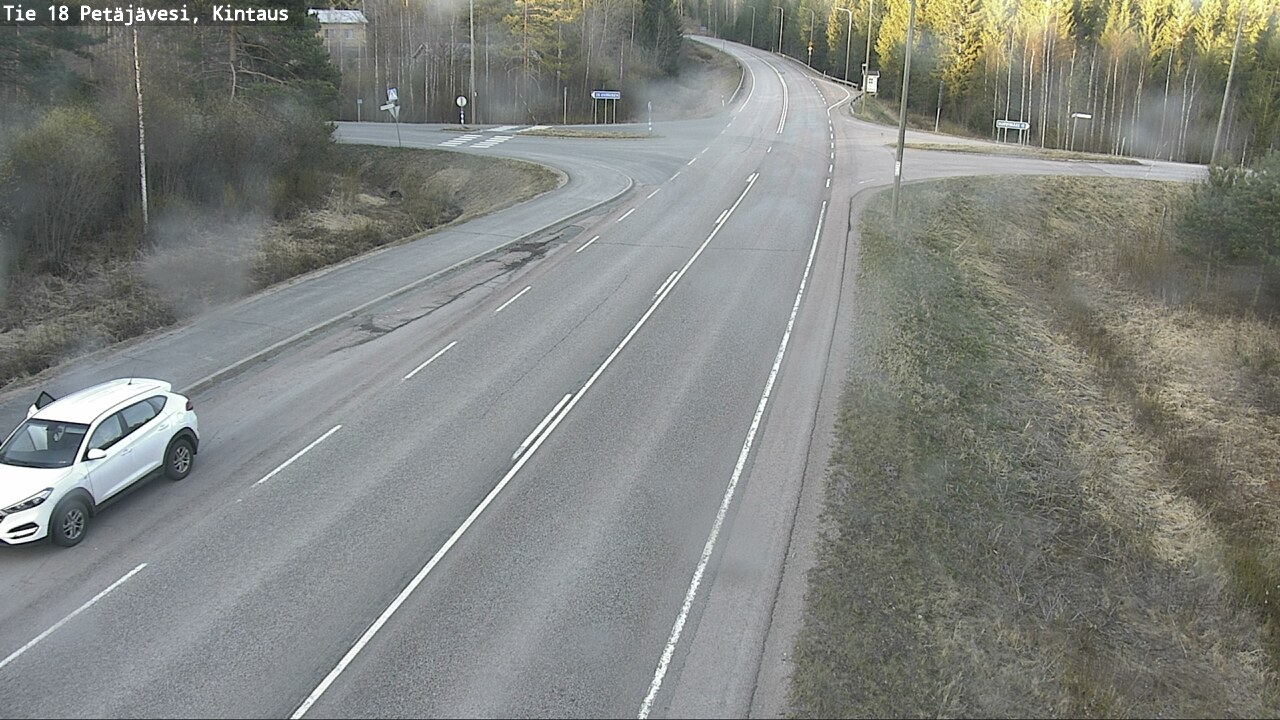 Weather Camera Image Väg 18 Petäjävesi, Kintaus, Petäjävesi, Keski-Suomi
