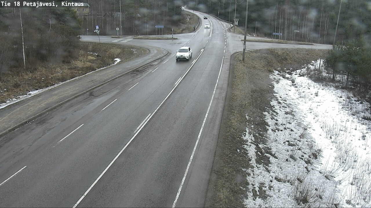 Weather Camera Image Väg 18 Petäjävesi, Kintaus, Petäjävesi, Keski-Suomi