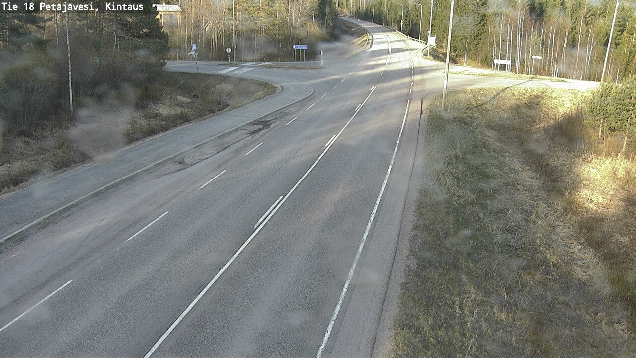 Weather Camera Image Väg 18 Petäjävesi, Kintaus, Petäjävesi, Keski-Suomi