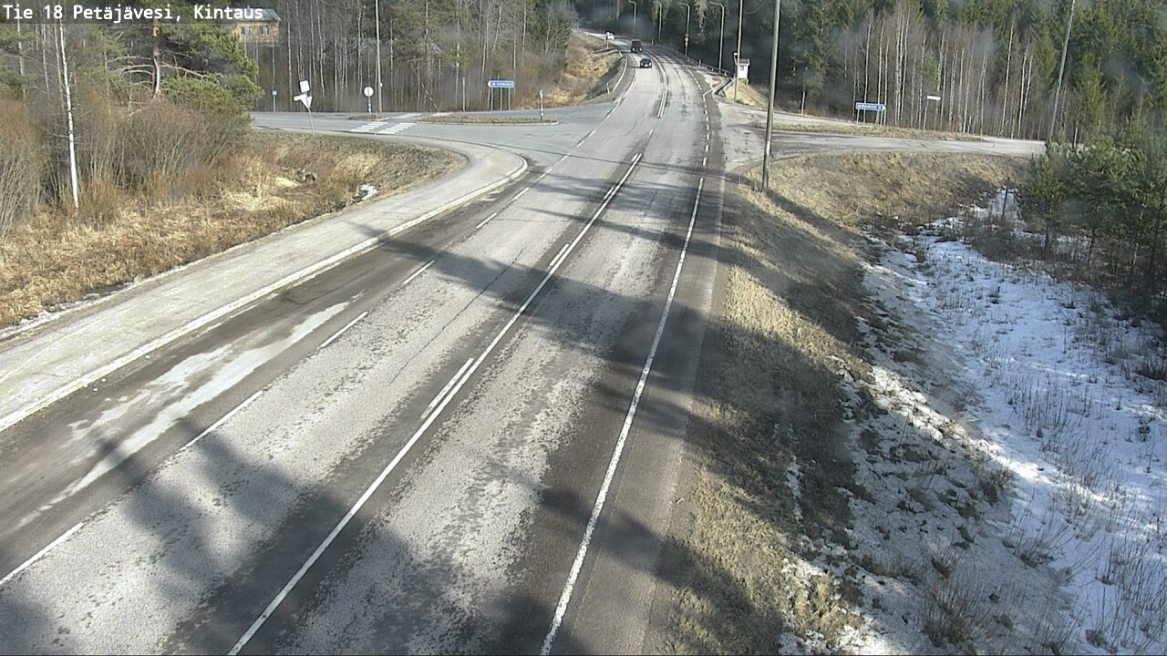 Weather Camera Image Väg 18 Petäjävesi, Kintaus, Petäjävesi, Keski-Suomi