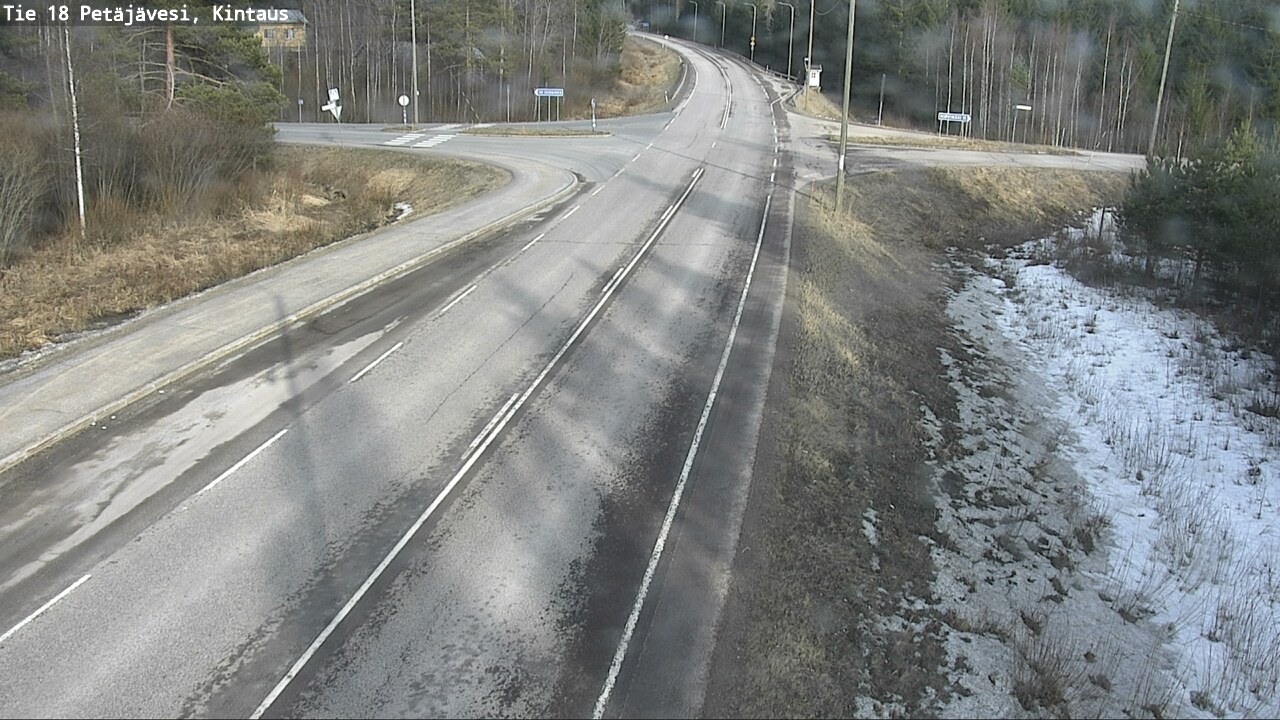 Weather Camera Image Väg 18 Petäjävesi, Kintaus, Petäjävesi, Keski-Suomi