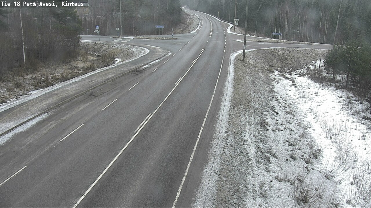 Weather Camera Image Väg 18 Petäjävesi, Kintaus, Petäjävesi, Keski-Suomi