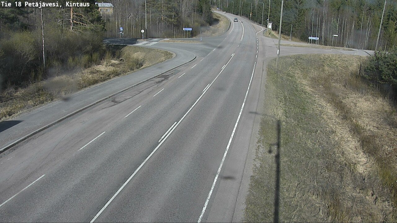 Weather Camera Image Väg 18 Petäjävesi, Kintaus, Petäjävesi, Keski-Suomi