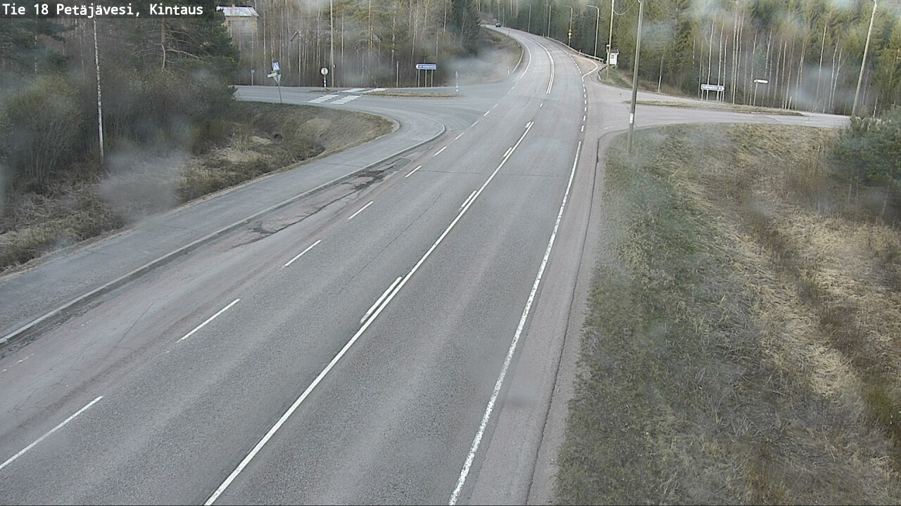 Weather Camera Image Väg 18 Petäjävesi, Kintaus, Petäjävesi, Keski-Suomi