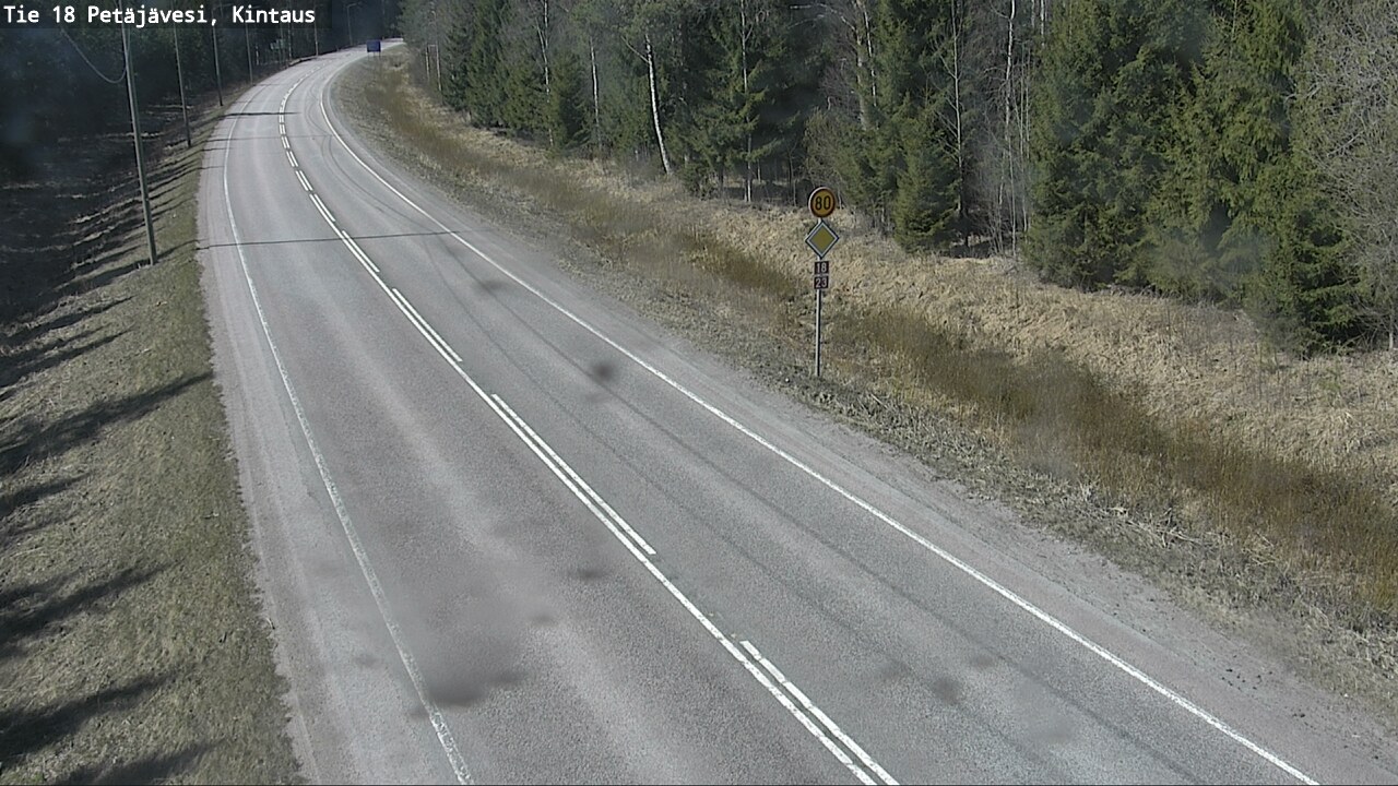 Weather Camera Image Väg 18 Petäjävesi, Kintaus, Petäjävesi, Keski-Suomi