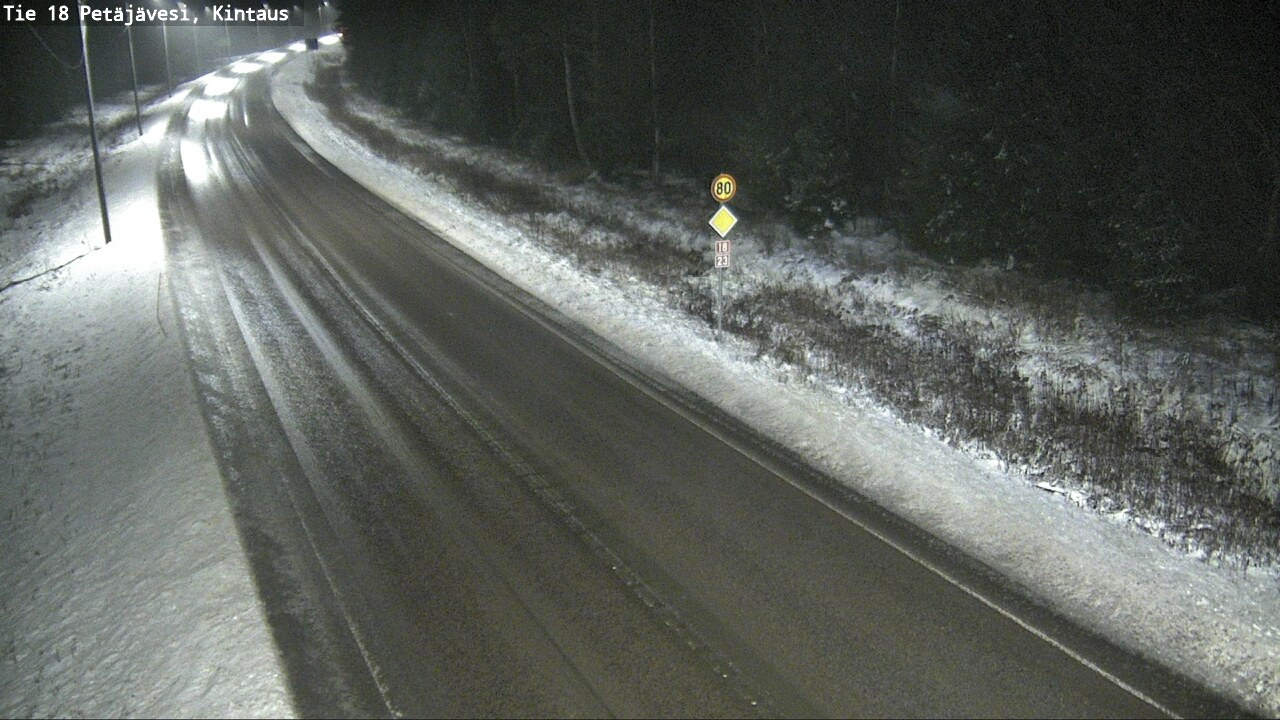 Weather Camera Image Väg 18 Petäjävesi, Kintaus, Petäjävesi, Keski-Suomi