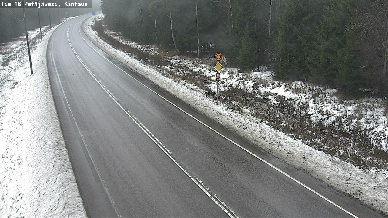 Weather Camera Image Väg 18 Petäjävesi, Kintaus, Petäjävesi, Keski-Suomi