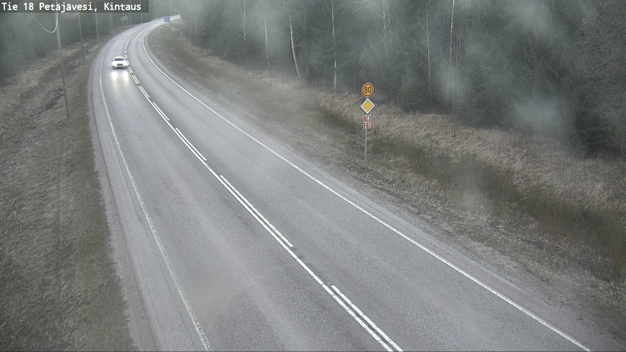 Weather Camera Image Väg 18 Petäjävesi, Kintaus, Petäjävesi, Keski-Suomi
