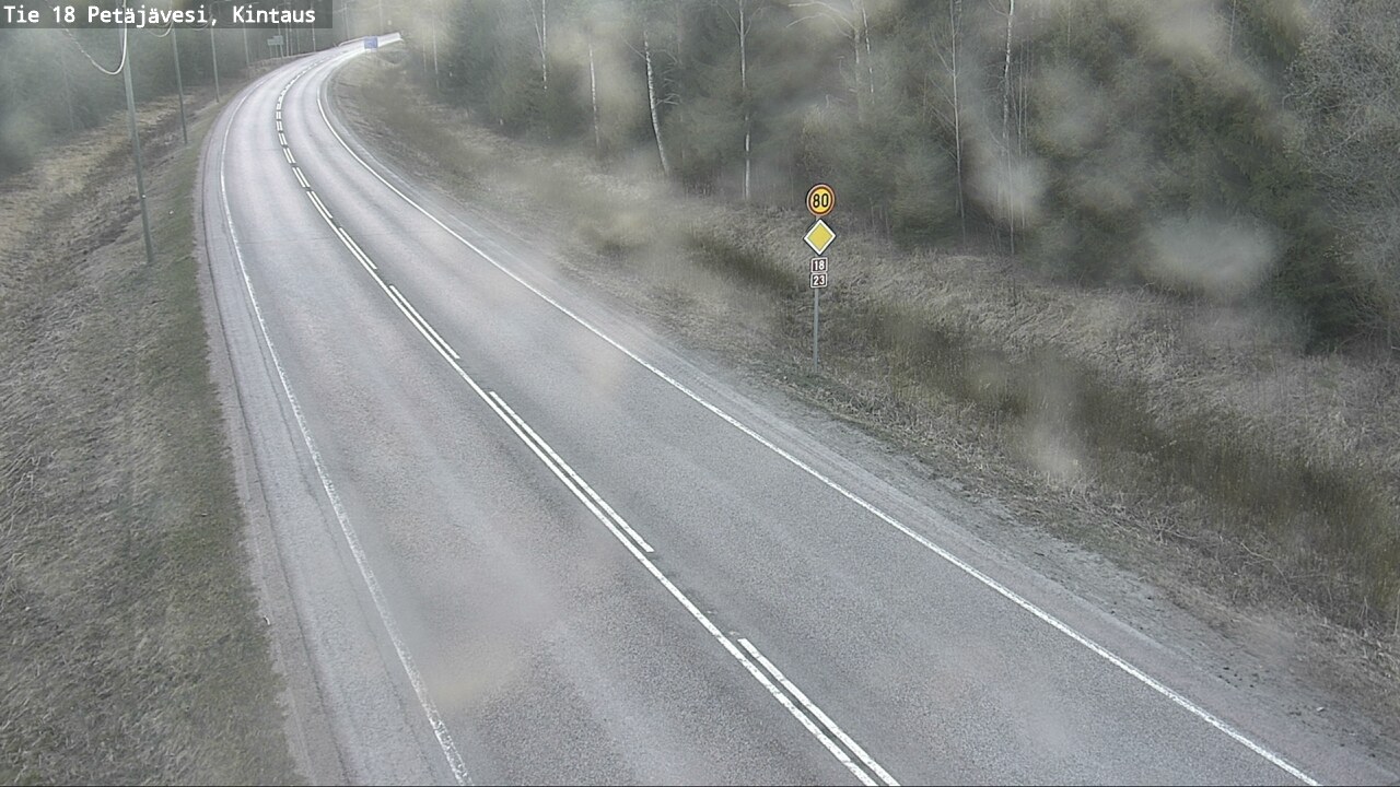 Weather Camera Image Väg 18 Petäjävesi, Kintaus, Petäjävesi, Keski-Suomi