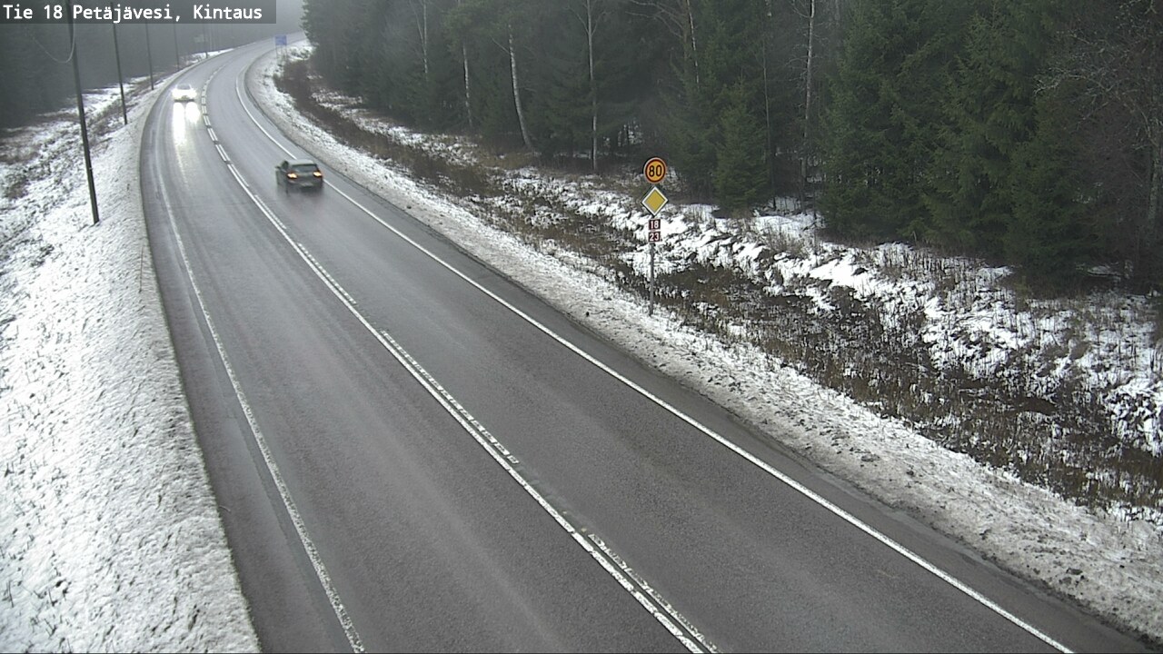 Weather Camera Image Väg 18 Petäjävesi, Kintaus, Petäjävesi, Keski-Suomi