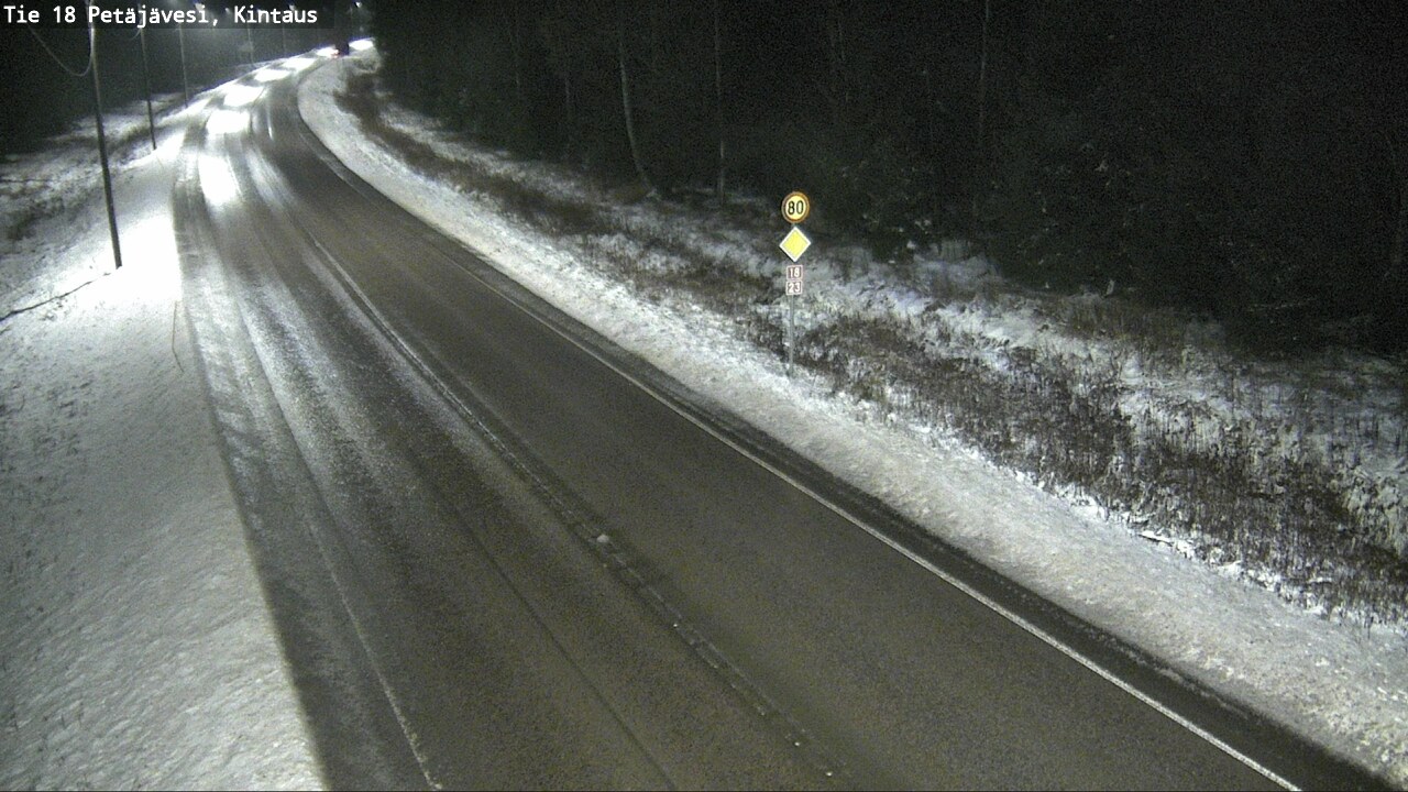 Weather Camera Image Väg 18 Petäjävesi, Kintaus, Petäjävesi, Keski-Suomi