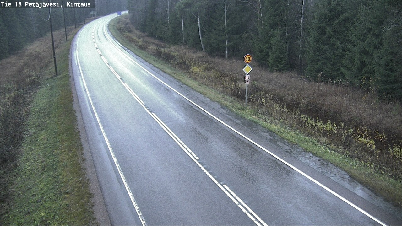 Weather Camera Image Väg 18 Petäjävesi, Kintaus, Petäjävesi, Keski-Suomi