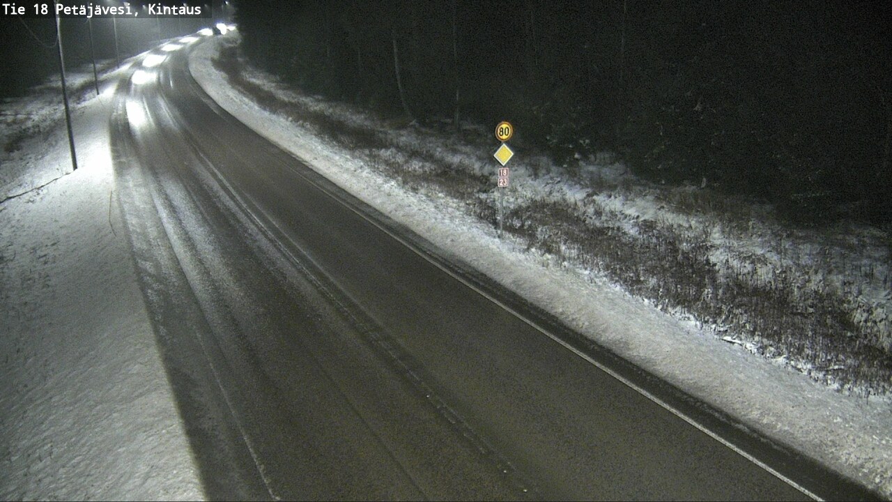 Weather Camera Image Väg 18 Petäjävesi, Kintaus, Petäjävesi, Keski-Suomi