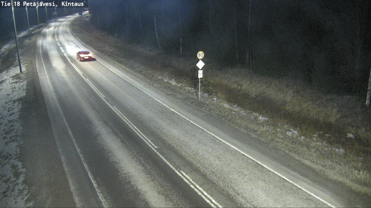 Weather Camera Image Väg 18 Petäjävesi, Kintaus, Petäjävesi, Keski-Suomi