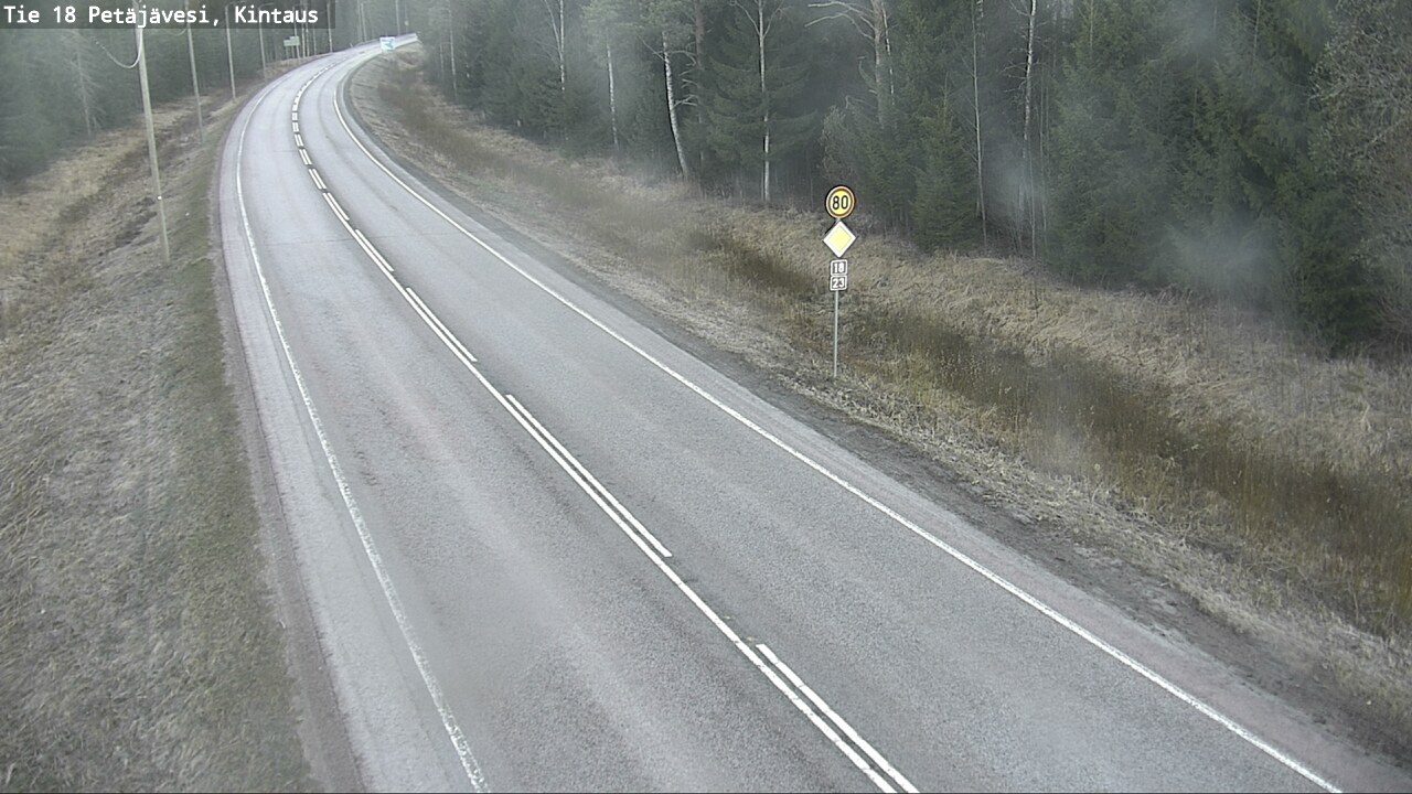 Weather Camera Image Väg 18 Petäjävesi, Kintaus, Petäjävesi, Keski-Suomi