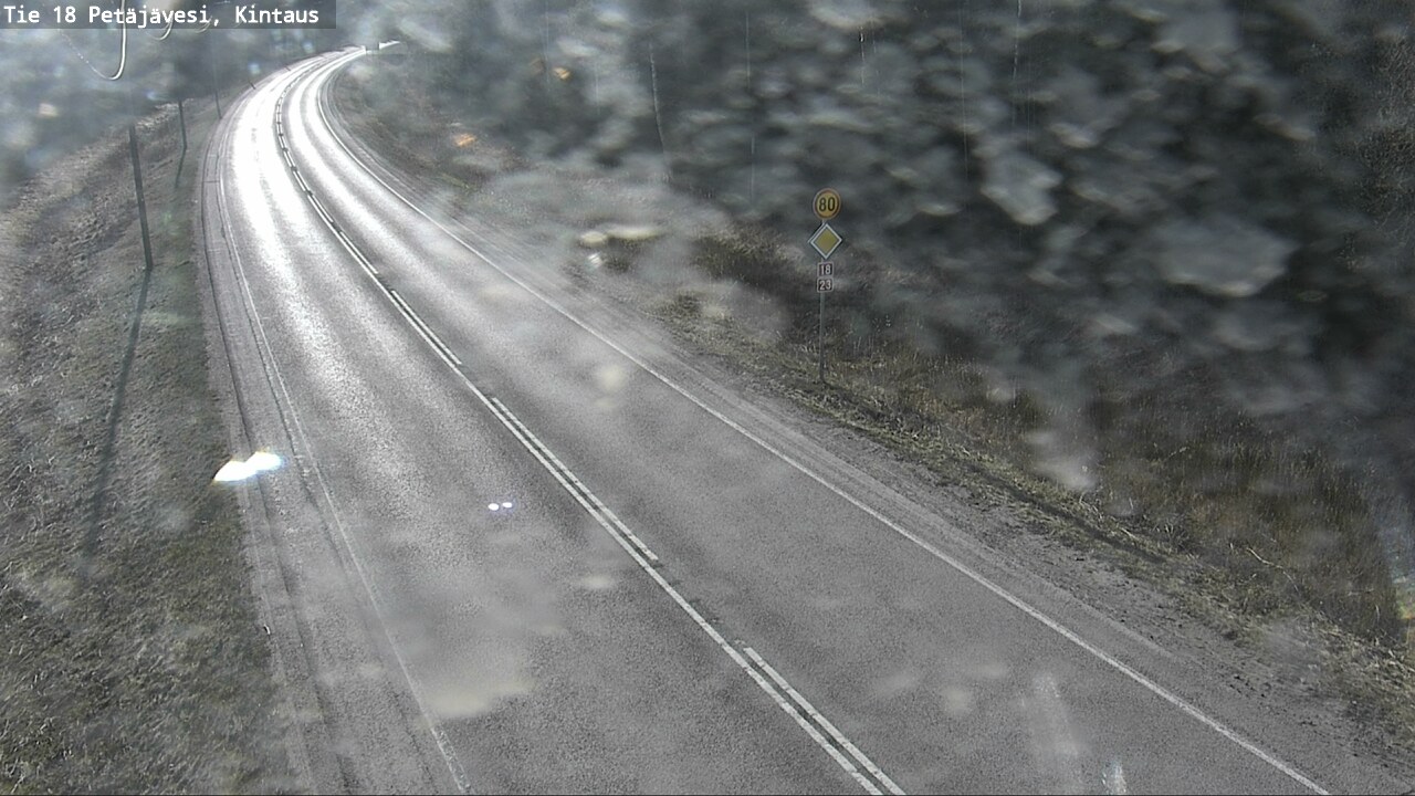 Weather Camera Image Väg 18 Petäjävesi, Kintaus, Petäjävesi, Keski-Suomi
