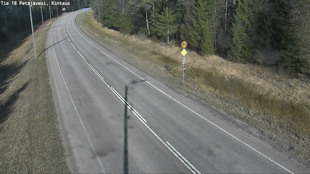 Weather Camera Image Väg 18 Petäjävesi, Kintaus, Petäjävesi, Keski-Suomi