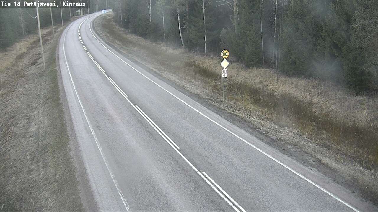 Weather Camera Image Väg 18 Petäjävesi, Kintaus, Petäjävesi, Keski-Suomi