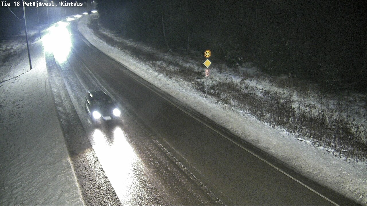 Weather Camera Image Väg 18 Petäjävesi, Kintaus, Petäjävesi, Keski-Suomi