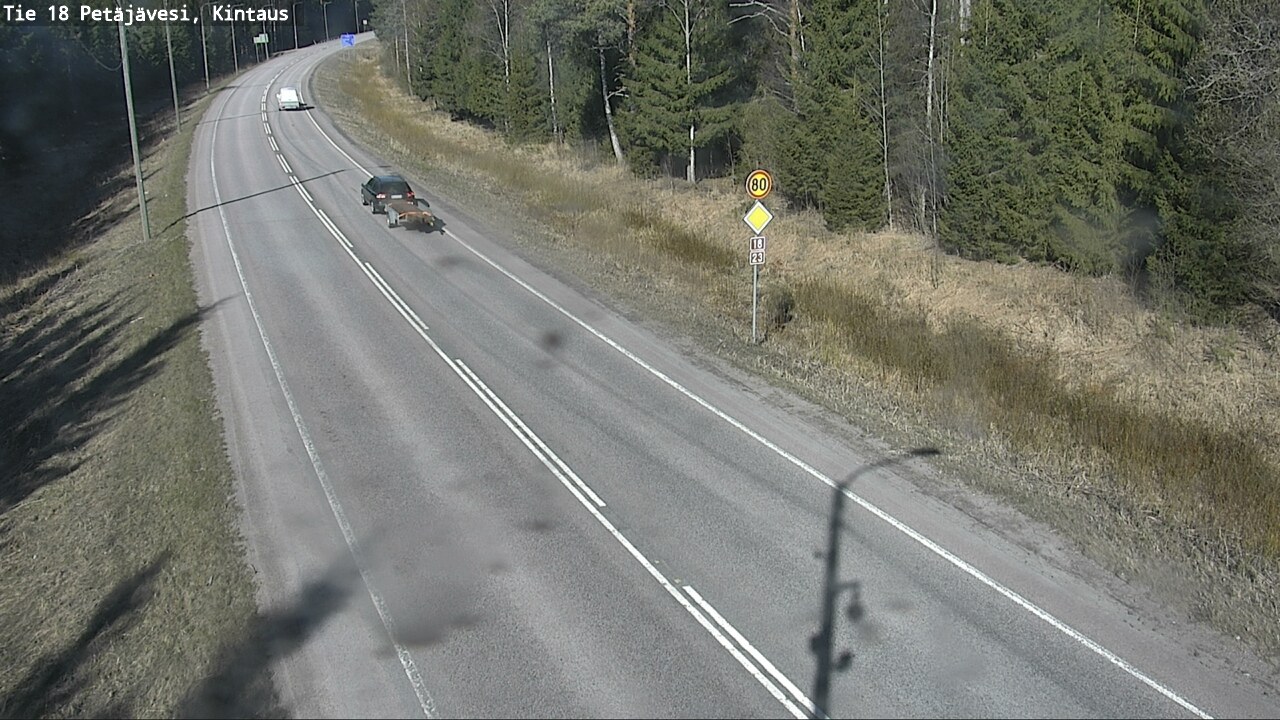 Weather Camera Image Väg 18 Petäjävesi, Kintaus, Petäjävesi, Keski-Suomi