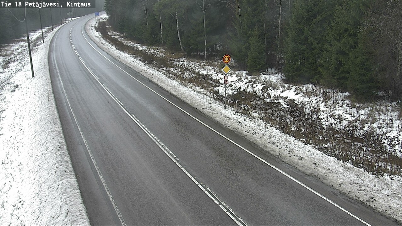 Weather Camera Image Väg 18 Petäjävesi, Kintaus, Petäjävesi, Keski-Suomi