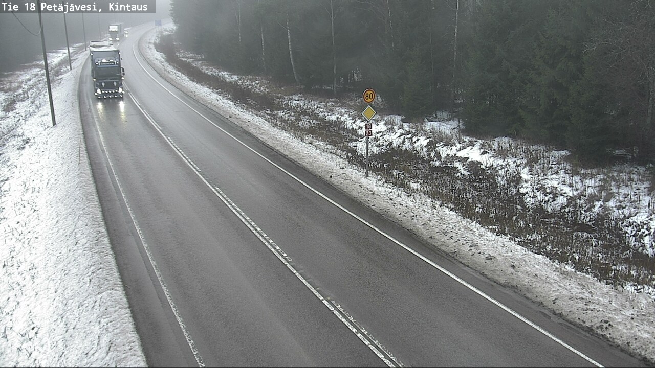 Weather Camera Image Väg 18 Petäjävesi, Kintaus, Petäjävesi, Keski-Suomi