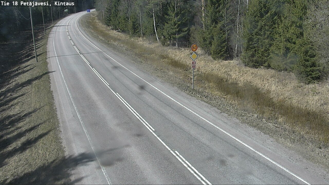Weather Camera Image Väg 18 Petäjävesi, Kintaus, Petäjävesi, Keski-Suomi