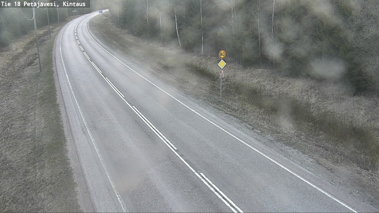 Weather Camera Image Väg 18 Petäjävesi, Kintaus, Petäjävesi, Keski-Suomi