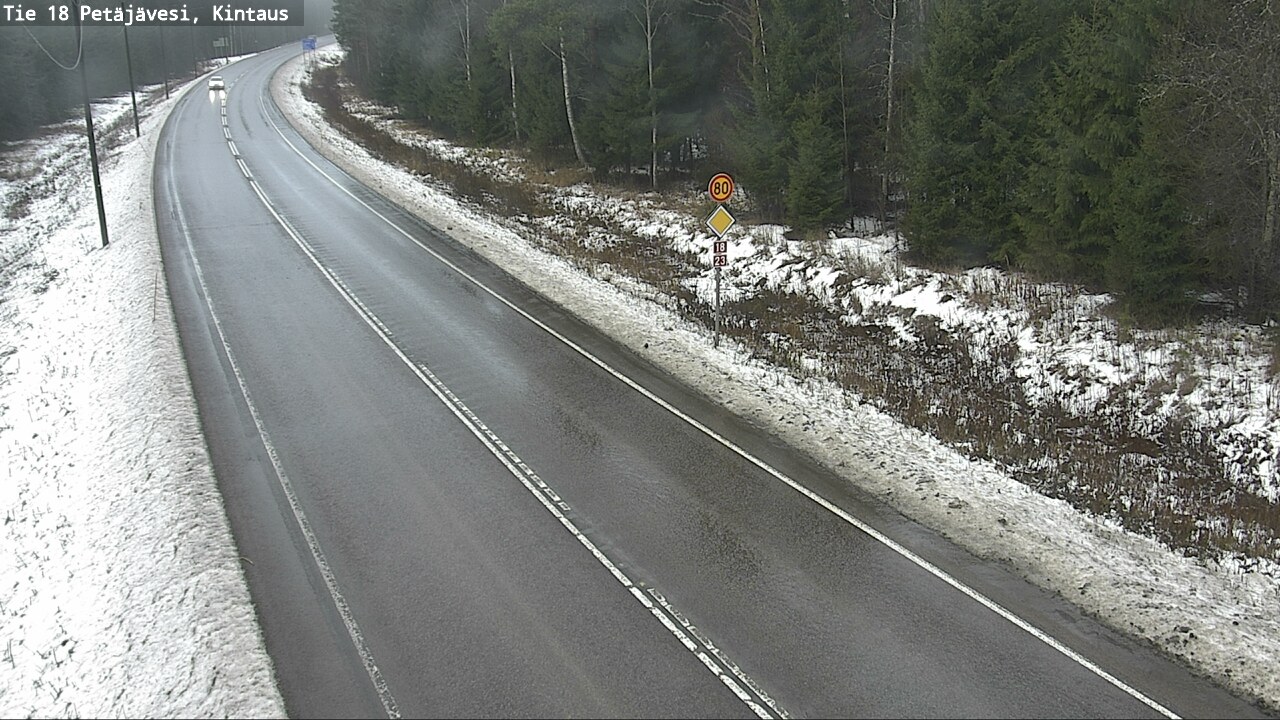Weather Camera Image Väg 18 Petäjävesi, Kintaus, Petäjävesi, Keski-Suomi