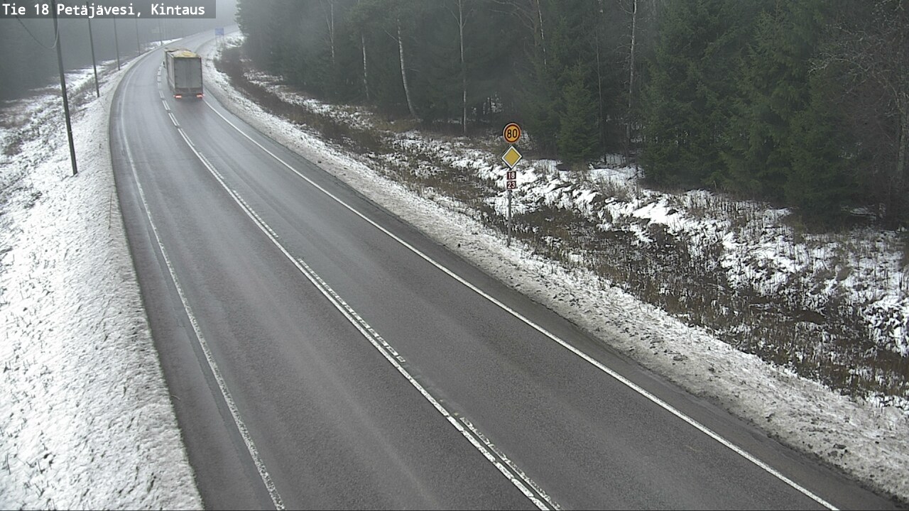 Weather Camera Image Väg 18 Petäjävesi, Kintaus, Petäjävesi, Keski-Suomi