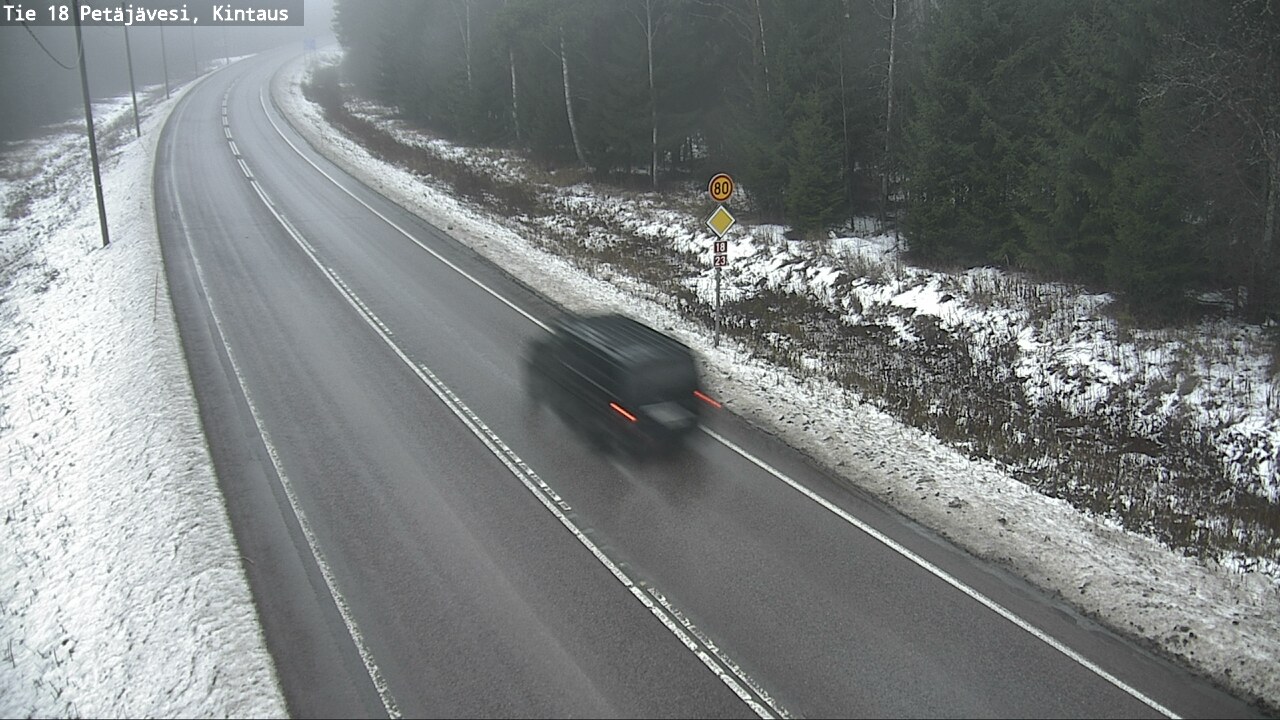 Weather Camera Image Väg 18 Petäjävesi, Kintaus, Petäjävesi, Keski-Suomi