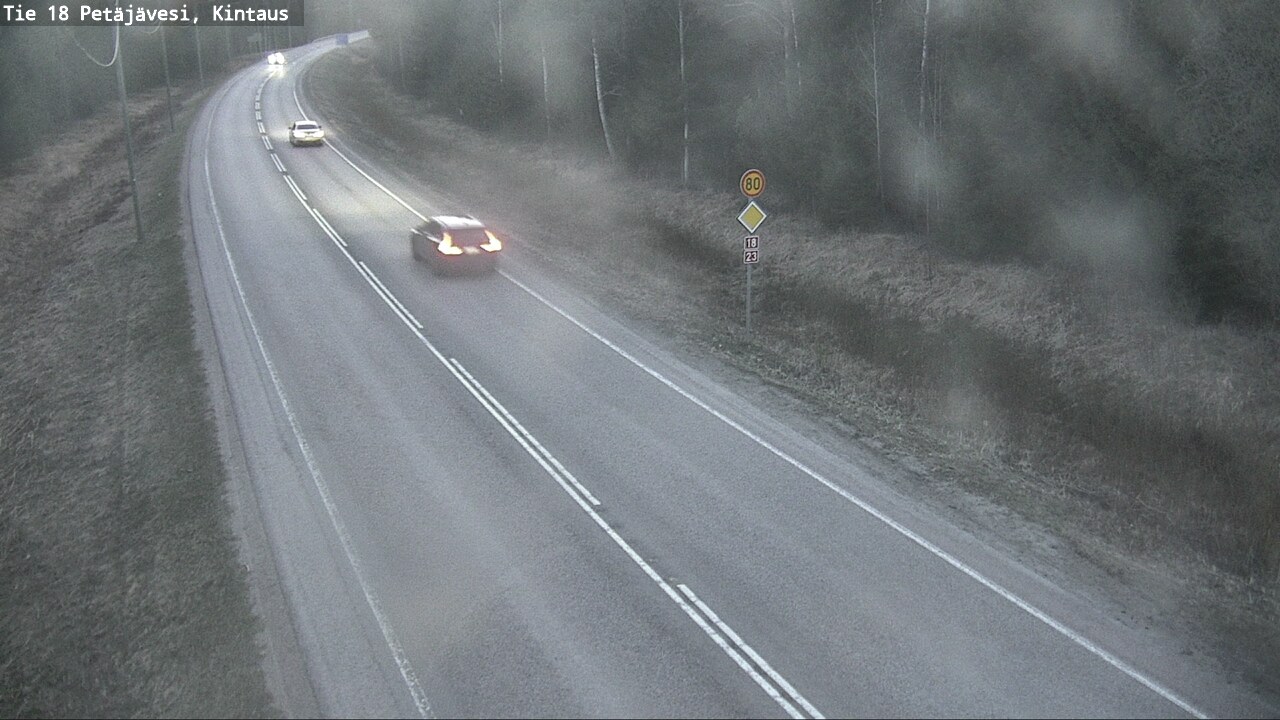 Weather Camera Image Väg 18 Petäjävesi, Kintaus, Petäjävesi, Keski-Suomi