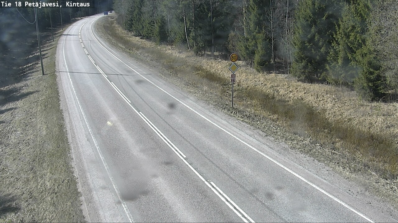 Weather Camera Image Väg 18 Petäjävesi, Kintaus, Petäjävesi, Keski-Suomi