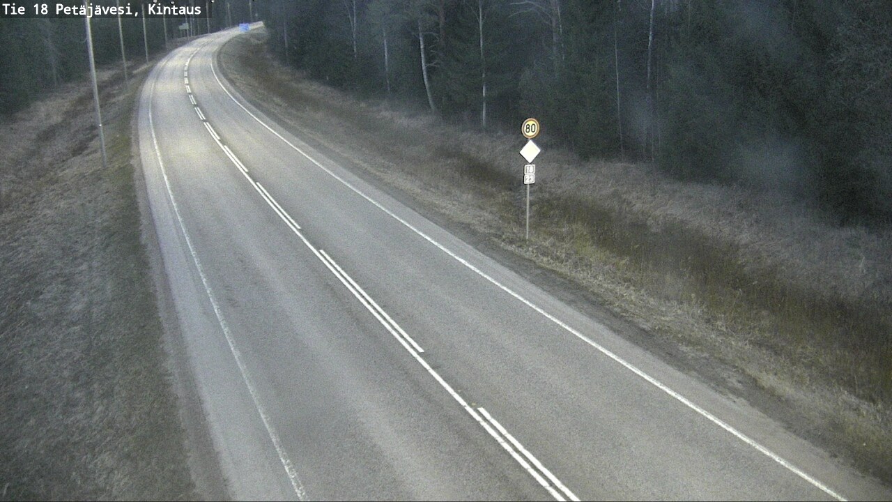 Weather Camera Image Väg 18 Petäjävesi, Kintaus, Petäjävesi, Keski-Suomi