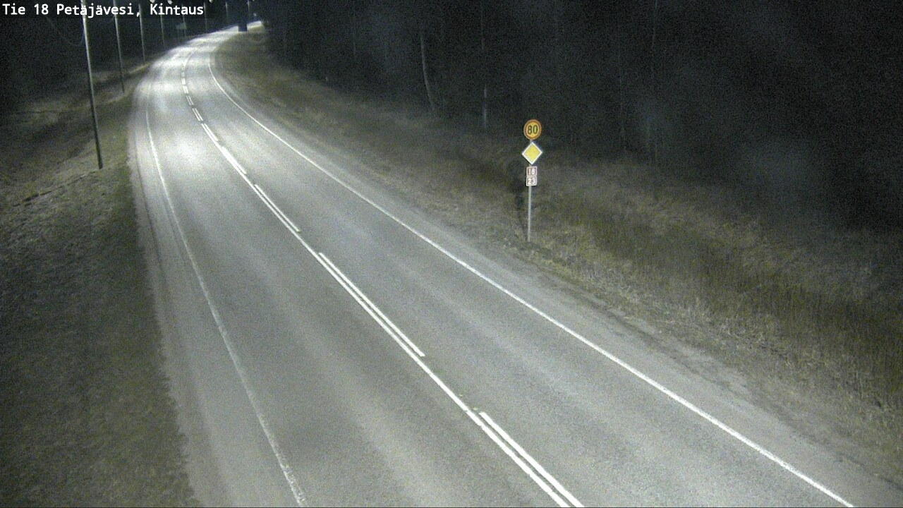 Weather Camera Image Väg 18 Petäjävesi, Kintaus, Petäjävesi, Keski-Suomi