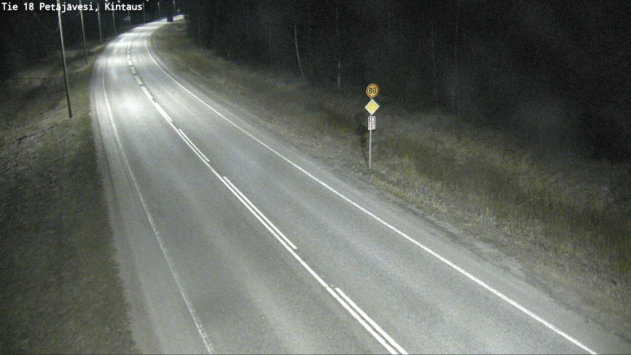 Weather Camera Image Väg 18 Petäjävesi, Kintaus, Petäjävesi, Keski-Suomi