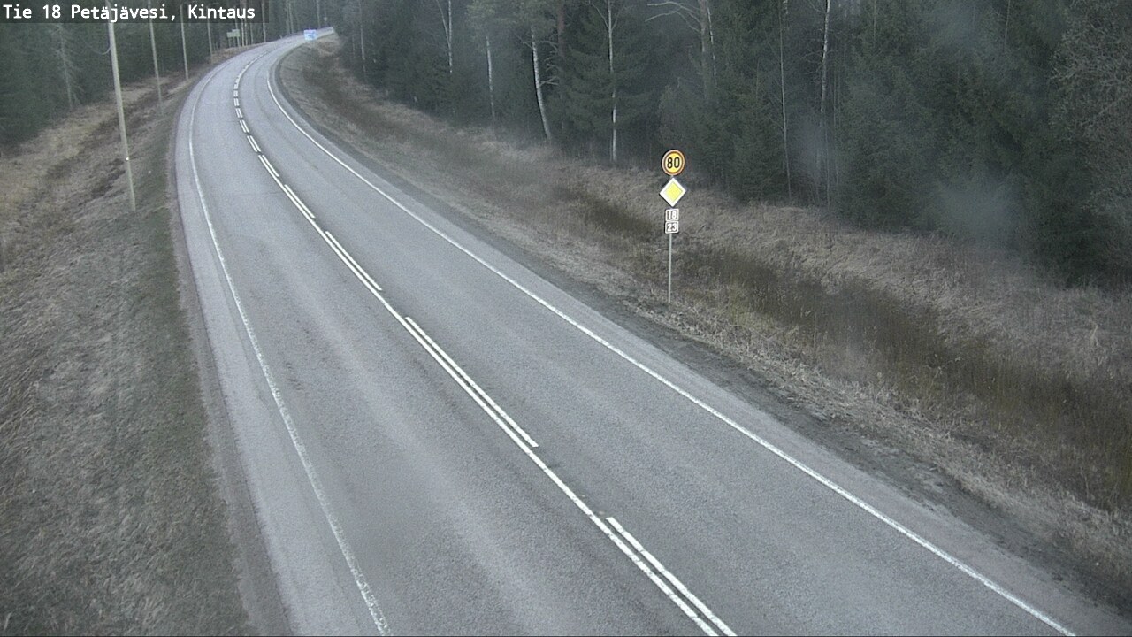 Weather Camera Image Väg 18 Petäjävesi, Kintaus, Petäjävesi, Keski-Suomi