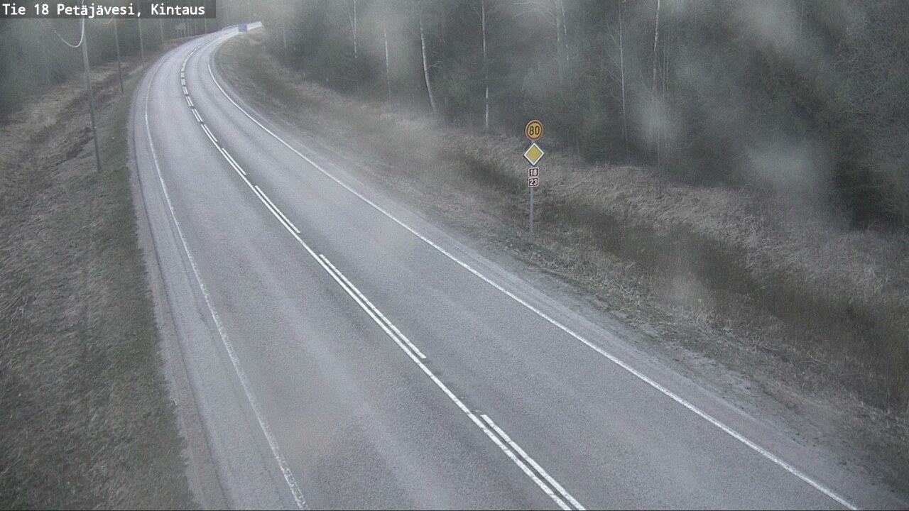 Weather Camera Image Väg 18 Petäjävesi, Kintaus, Petäjävesi, Keski-Suomi