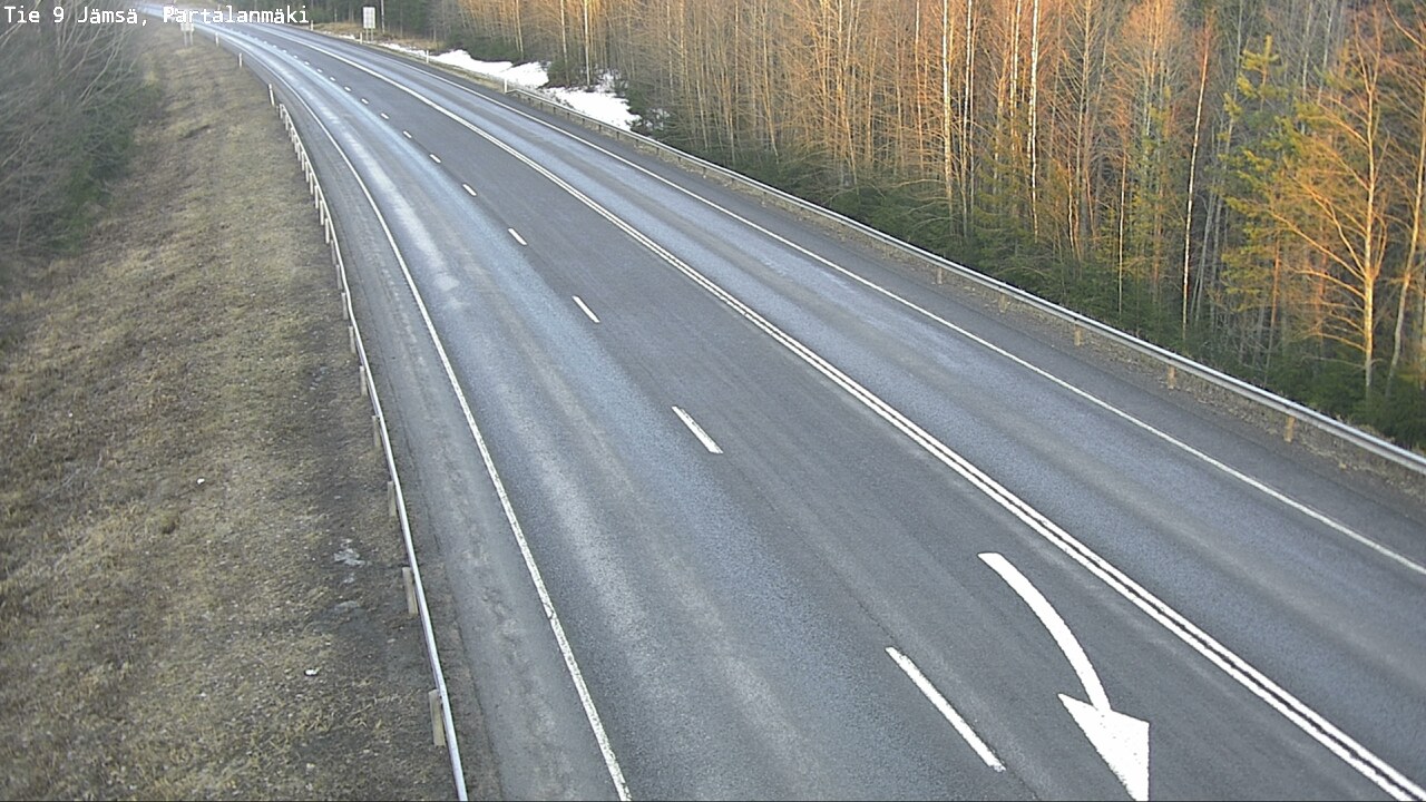 Weather Camera Image Road 9 Jämsä, Partalanmäki, Jämsä, Keski-Suomi