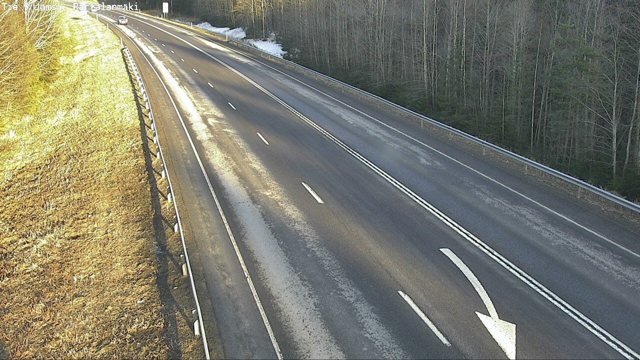 Weather Camera Image Road 9 Jämsä, Partalanmäki, Jämsä, Keski-Suomi