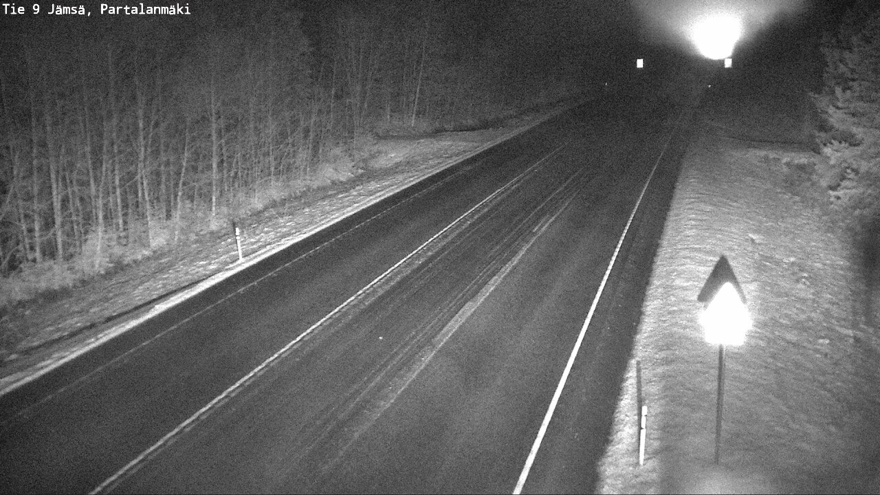 Weather Camera Image Väg 9 Jämsä, Partalanmäki, Jämsä, Keski-Suomi