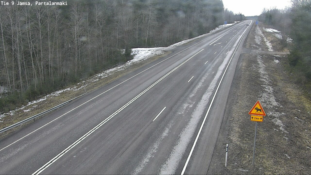 Weather Camera Image Road 9 Jämsä, Partalanmäki, Jämsä, Keski-Suomi