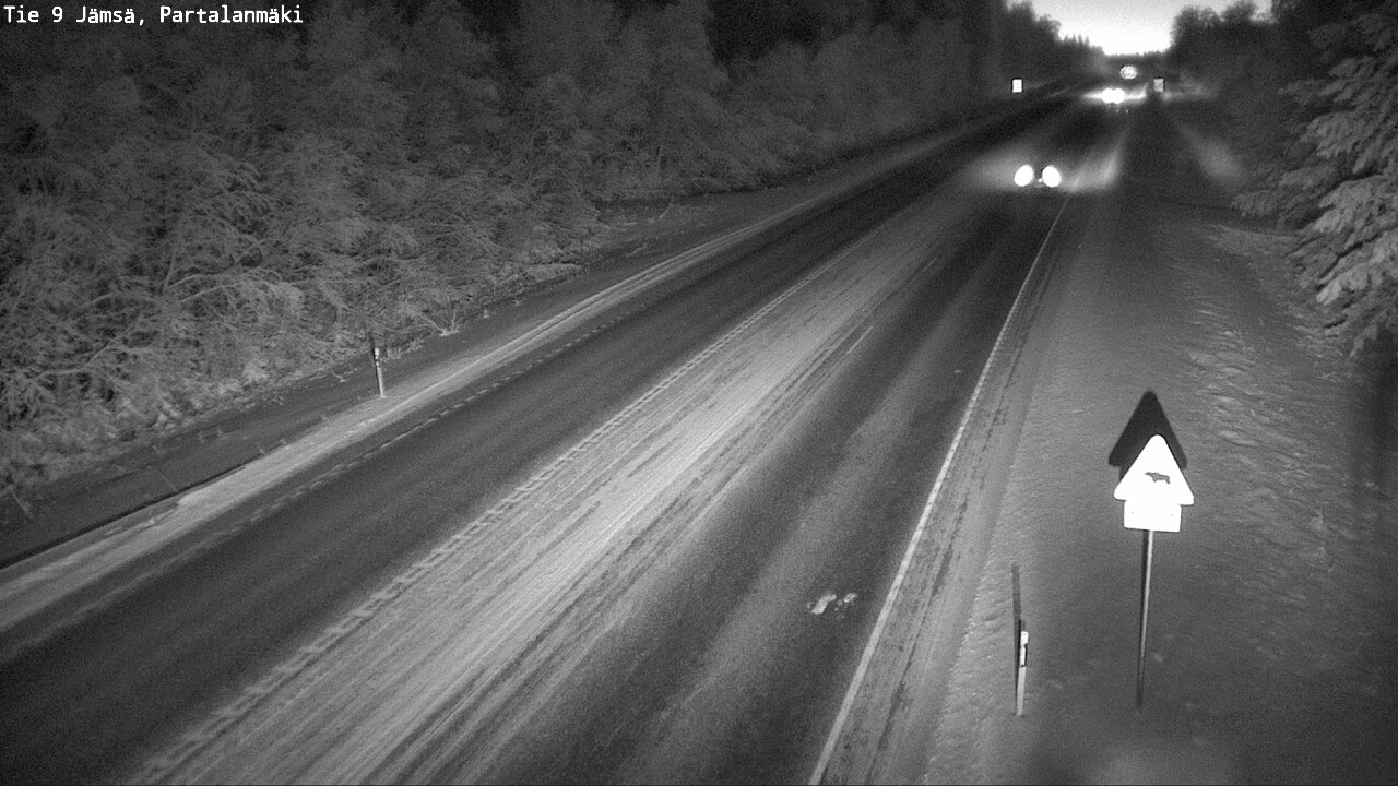 Weather Camera Image Väg 9 Jämsä, Partalanmäki, Jämsä, Keski-Suomi